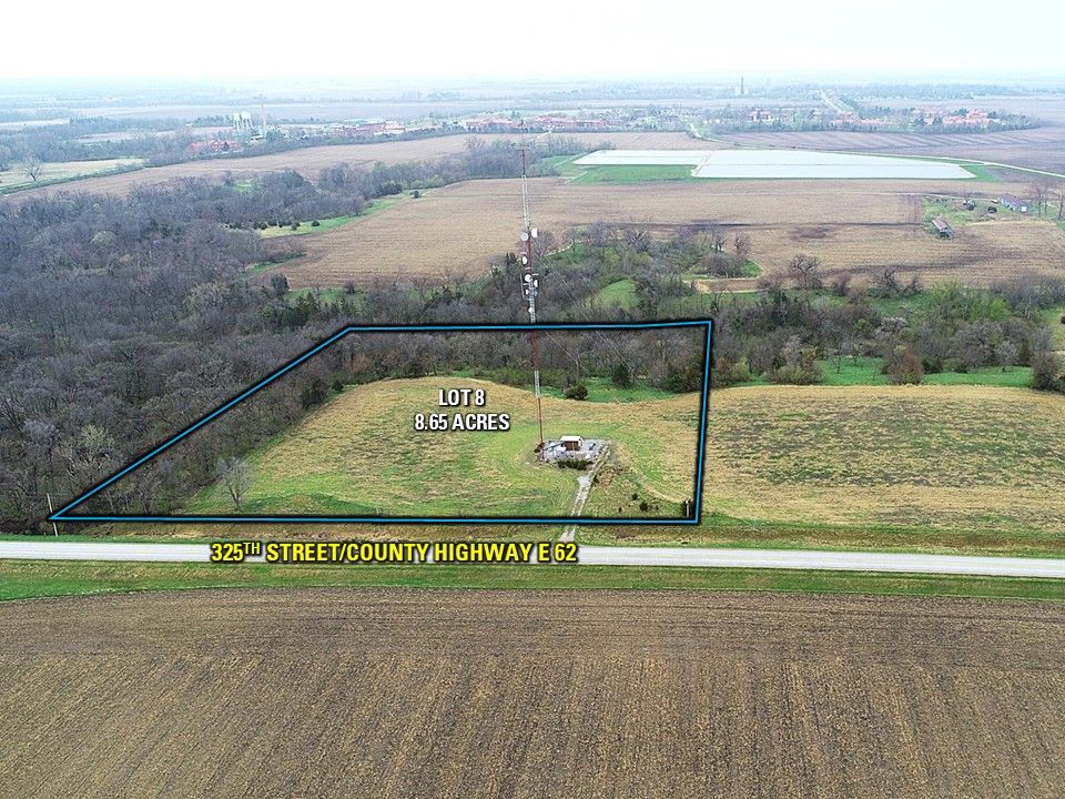 Listing Photo: Lot 8